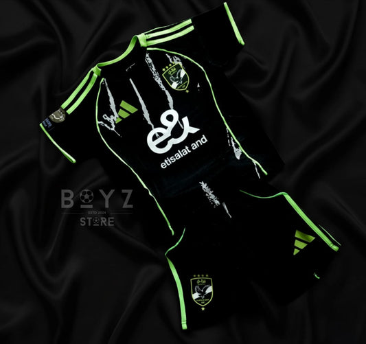 طقم الاهالي الاسود