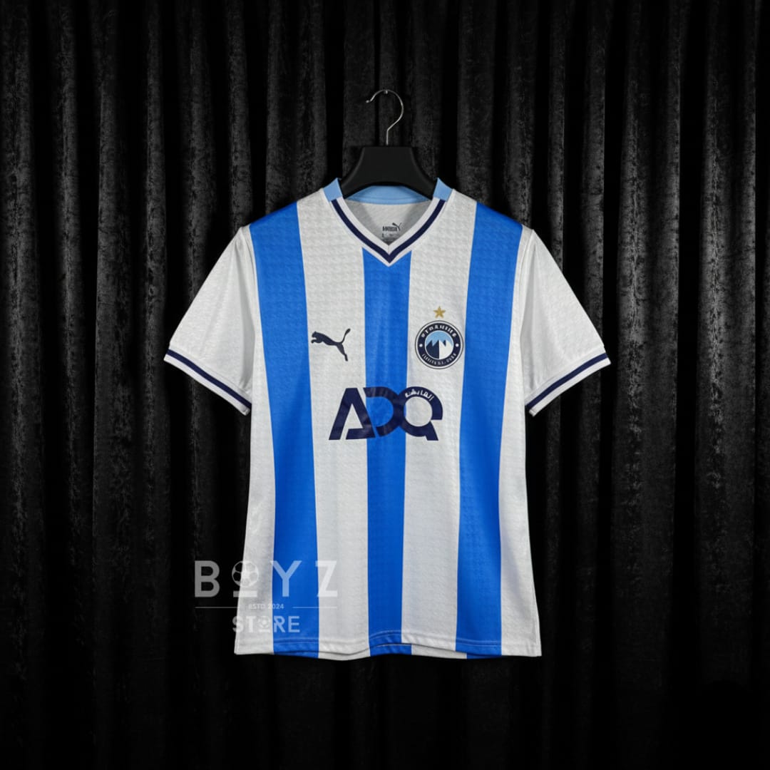 تيشيرت بيراميدز